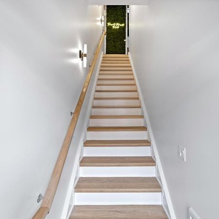 The Goodman: Front Street Flats Leilighet Belleville Eksteriør bilde