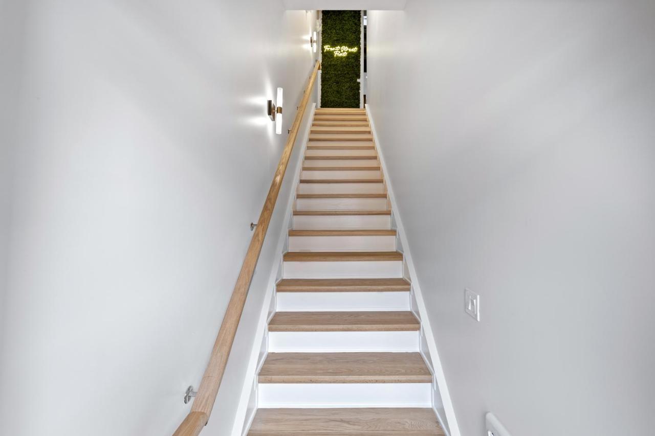 The Goodman: Front Street Flats Leilighet Belleville Eksteriør bilde